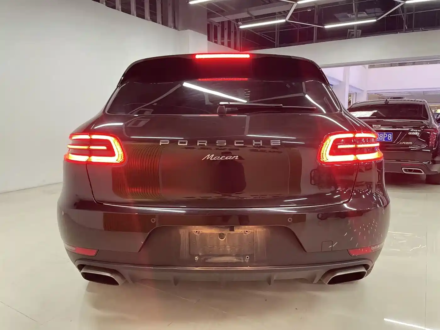 Porsche Macan 2016 Macan 2.0T фото 6