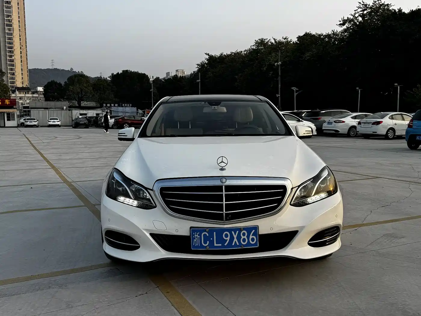 Mercedes-Benz E-Class 2015 E 260 L фото 2