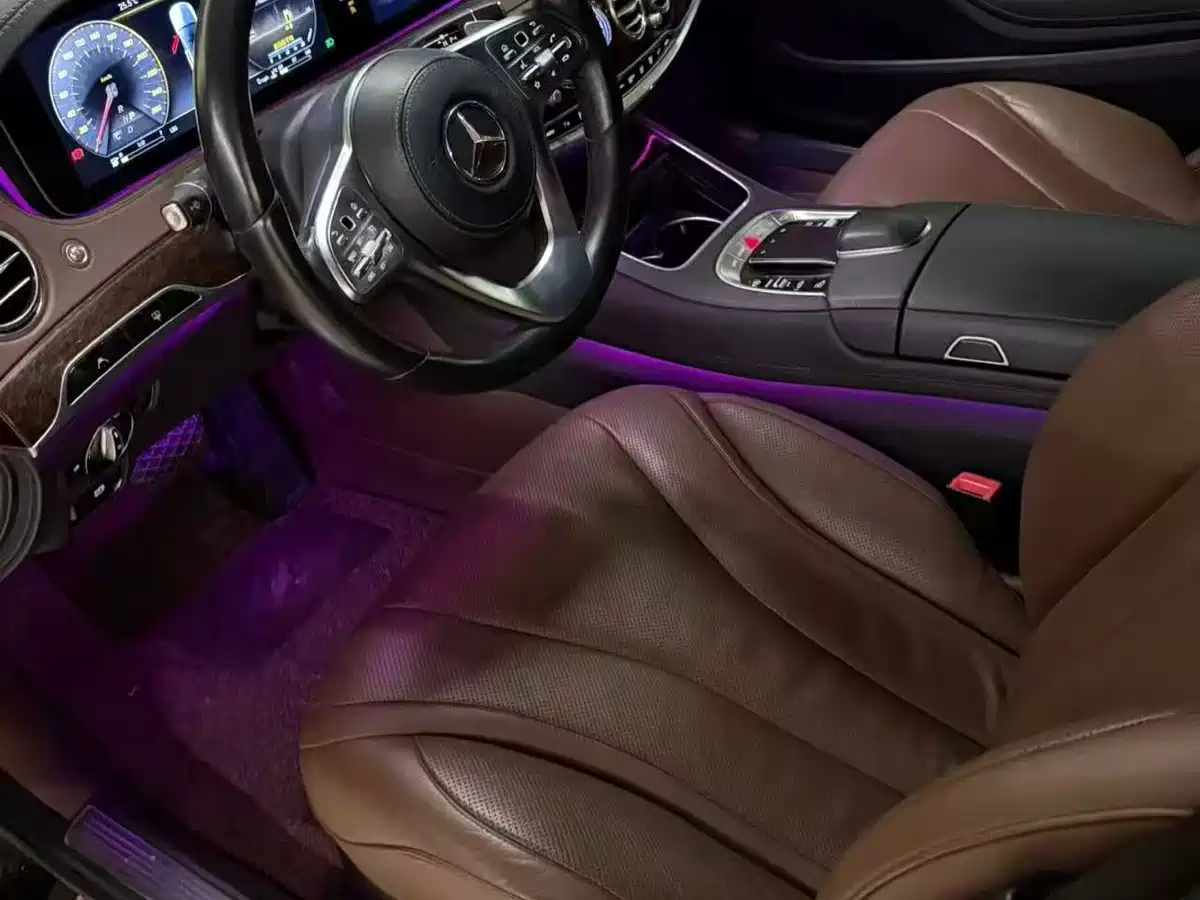 Photo 3 - Mercedes-Benz S-Class
