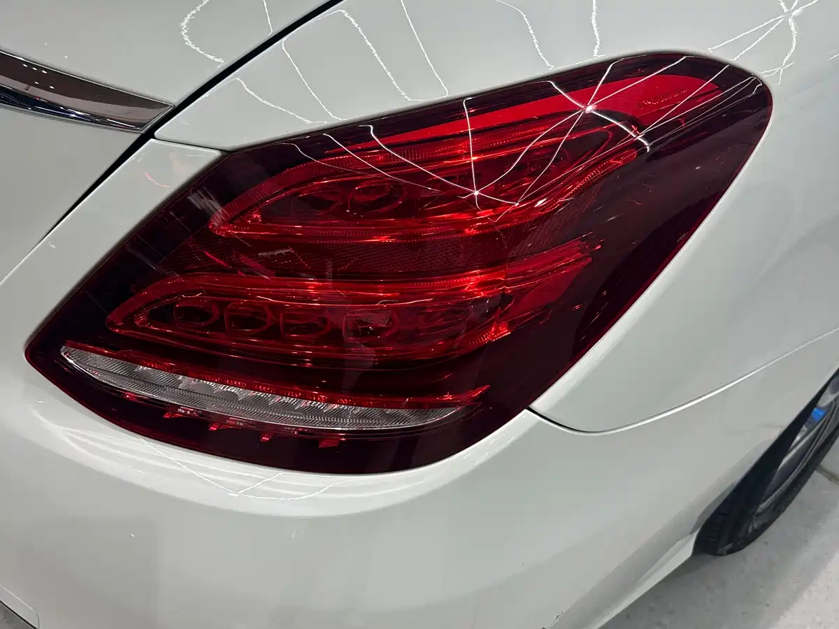 Mercedes-Benz C-Class 2015 C 180 L Sport фото 16