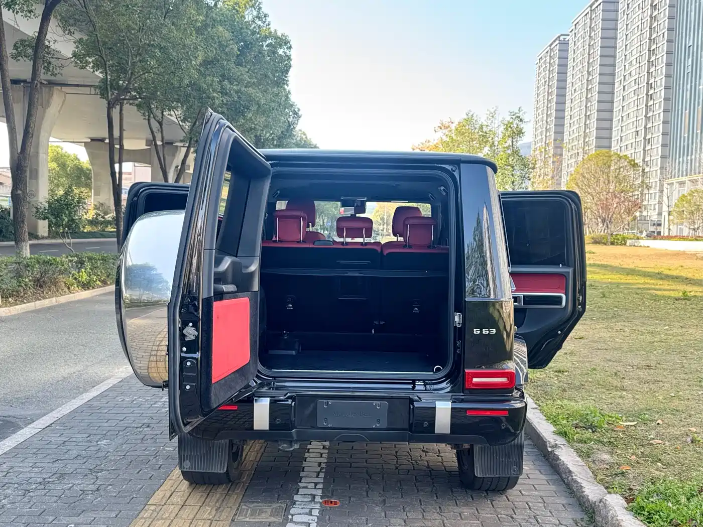 Mercedes-Benz G-Class AMG 2022 AMG G 63 фото 15