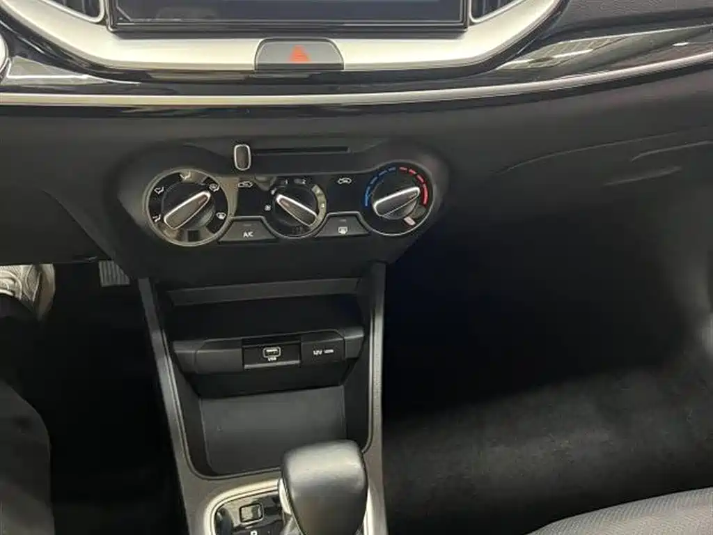 Kia KX1 2021 1.4L CVT Fun Edition фото 11