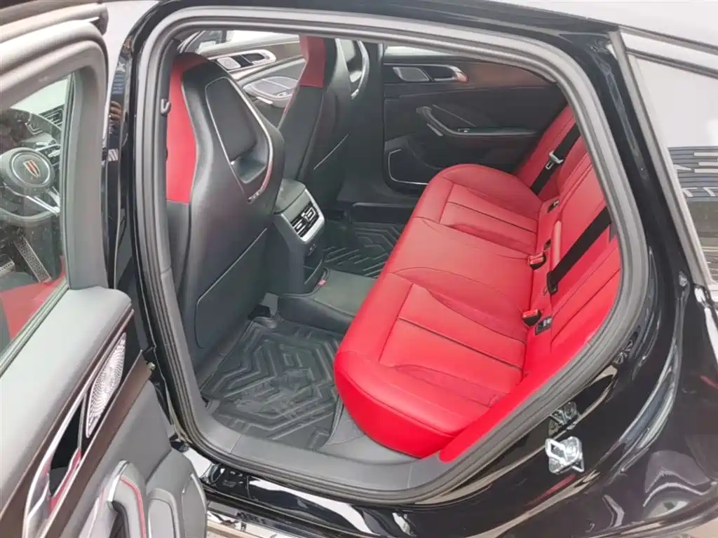 Hongqi H6 2025 Model 2.0T Fashion Edition фото 17