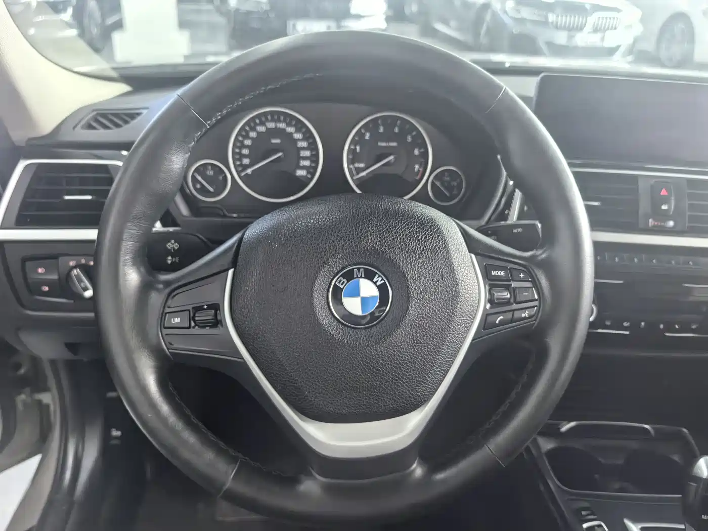 BMW 3 Series 2019 320Li Fashion Type фото 10
