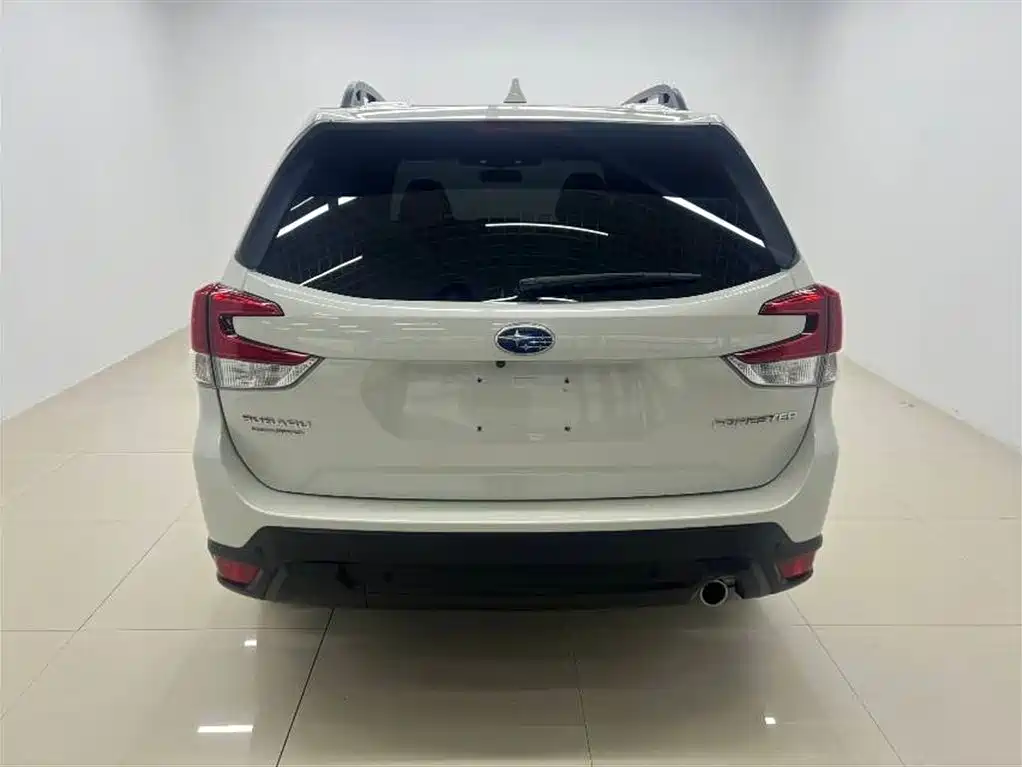 Subaru Forester 2022 2.0i AWD Luxury Edition with EyeSight фото 5