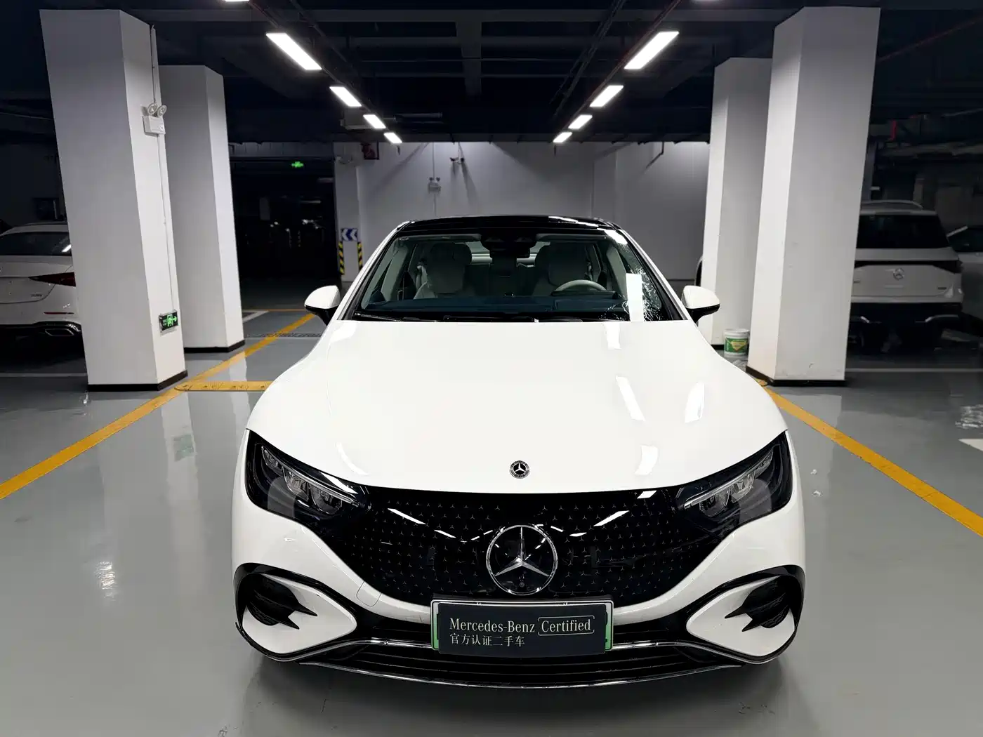 Mercedes-Benz EQE 2025 2025 Model 500 4MATIC Luxury Edition
