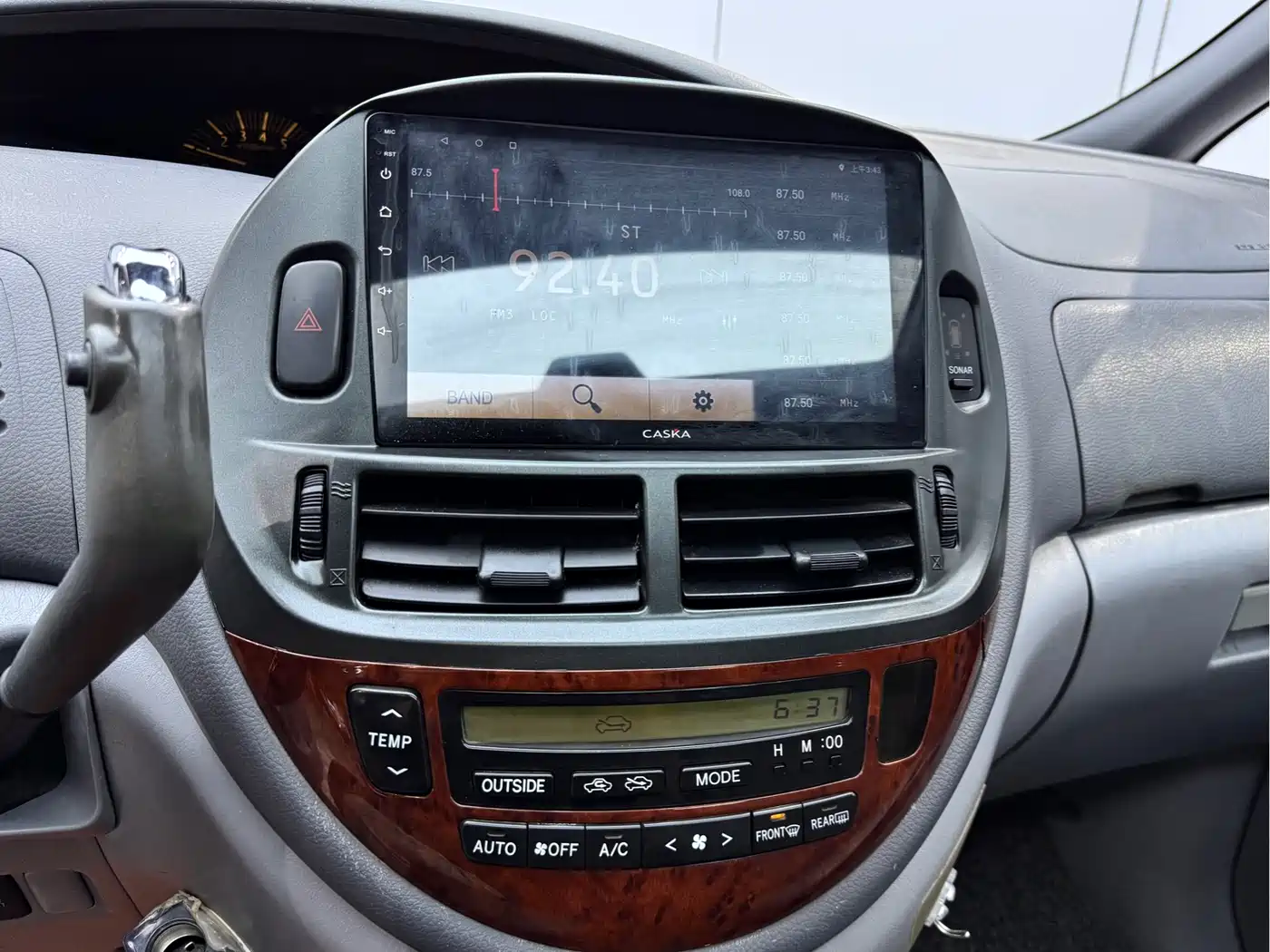 Toyota Previa фото 13