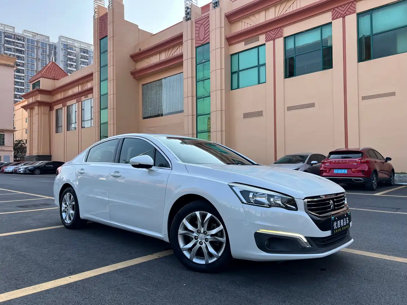 Peugeot 508 2016 1.6THP Automatic Smart Edition фото 3