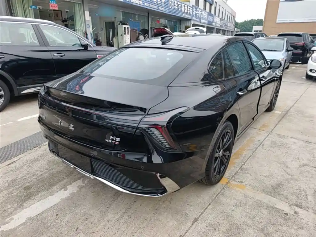 Hongqi H6 2025 Model 2.0T Fashion Edition фото 7