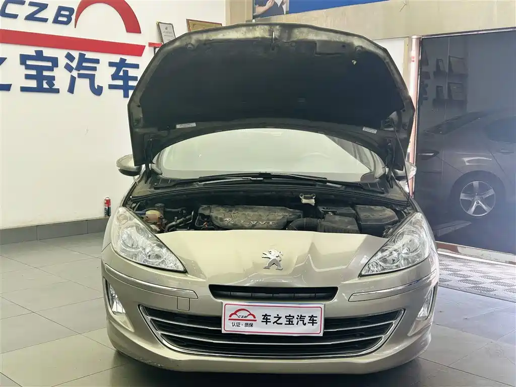 Peugeot 408 2013 2.0L Automatic Comfort Edition фото 26