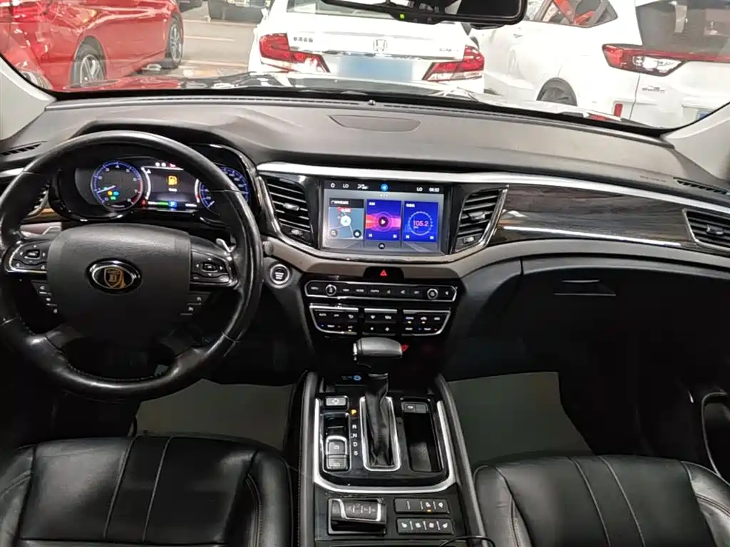 GAC Trumpchi Trumpchi GS8 2017 320T 2WD Luxury Smart Connect (7-seater) фото 10