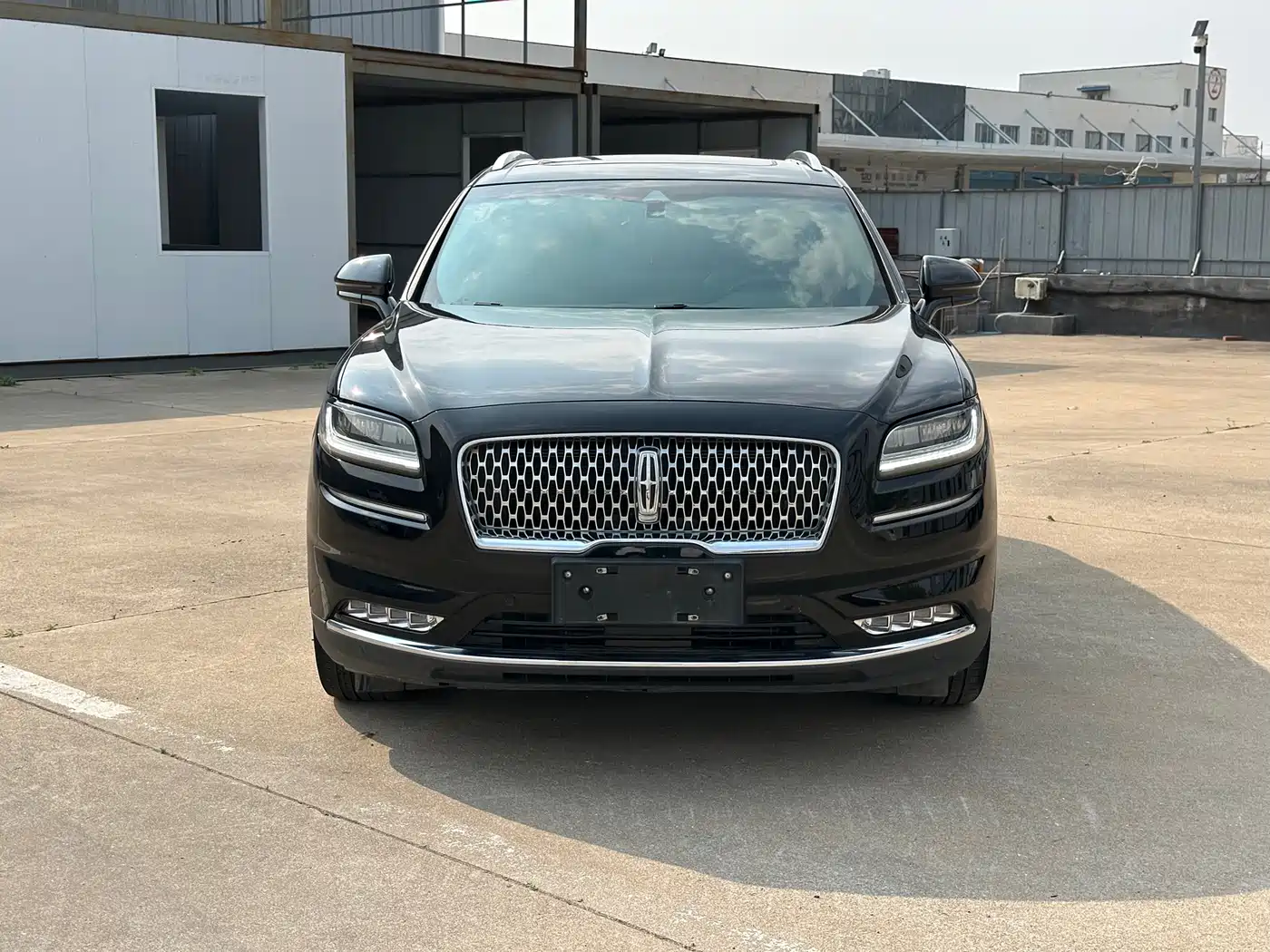 LINCOLN NAVIGATOR