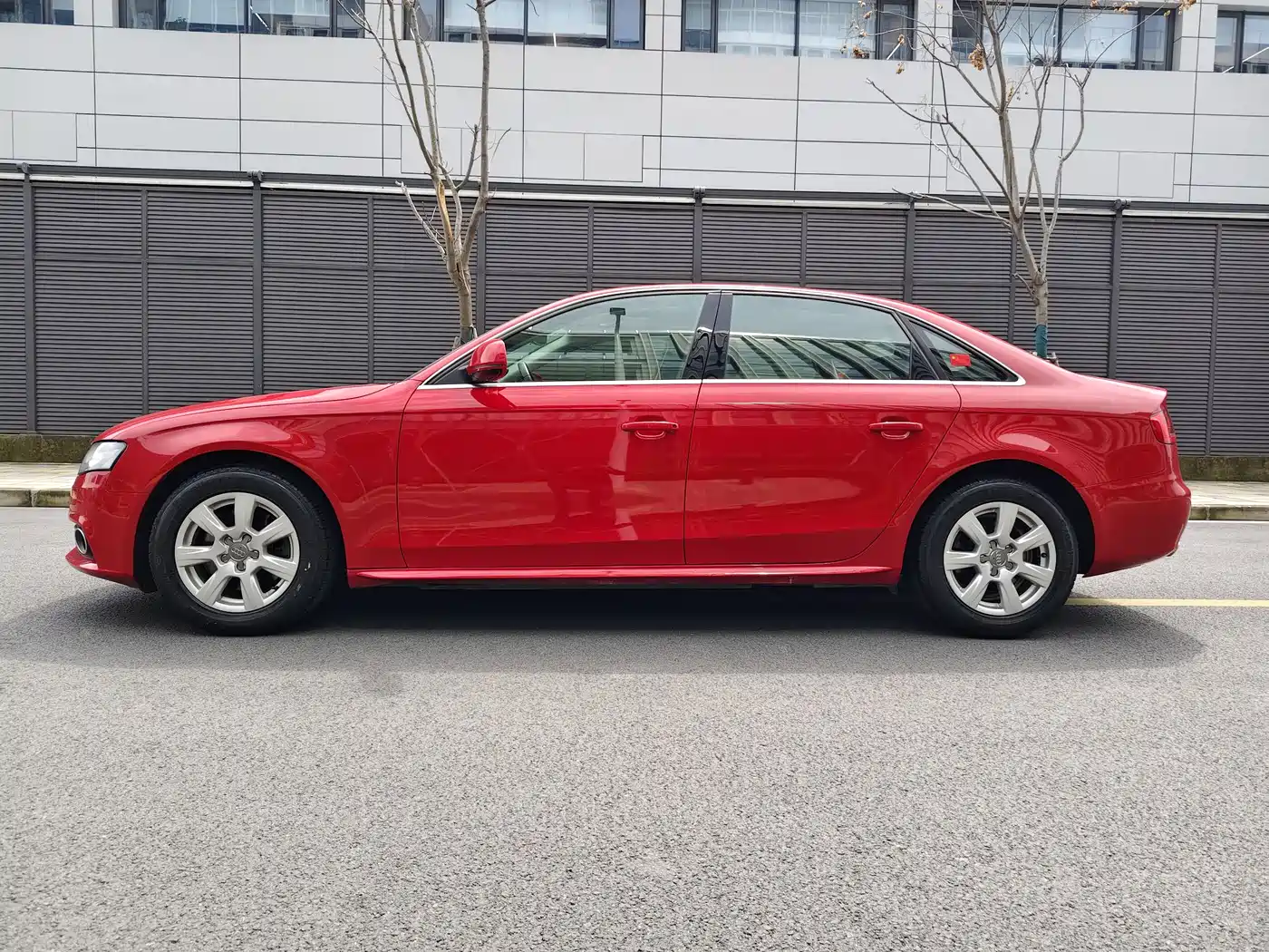 Audi A4L 2011 2.0 TFSI Standard фото 15