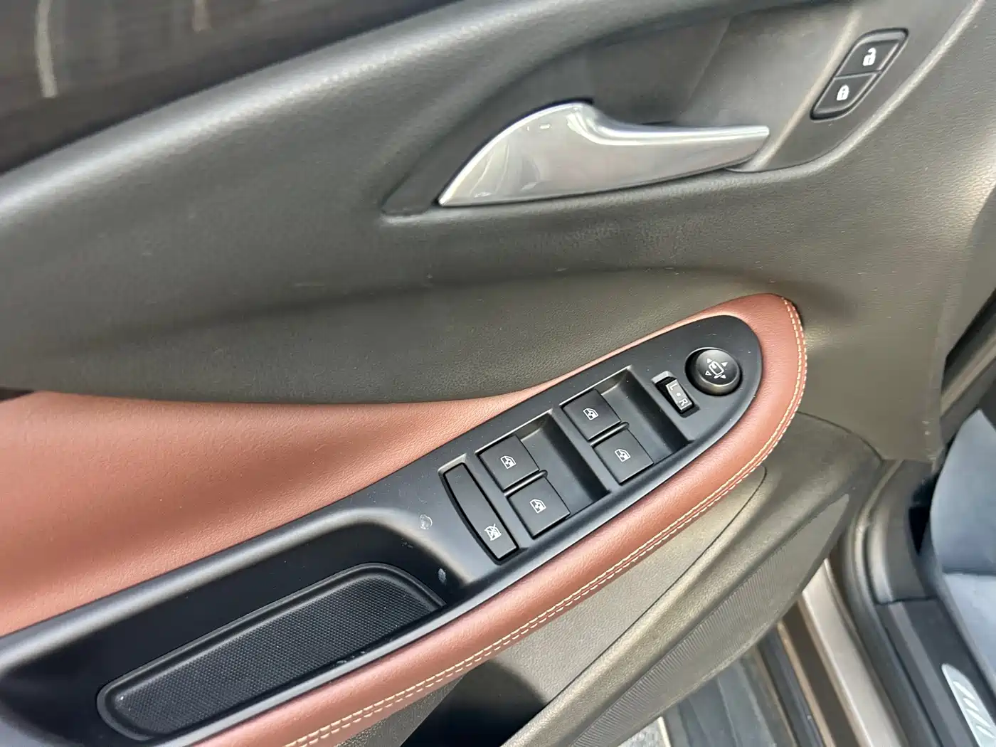 Buick Envision Plus 2016 20T 2WD Elite фото 6
