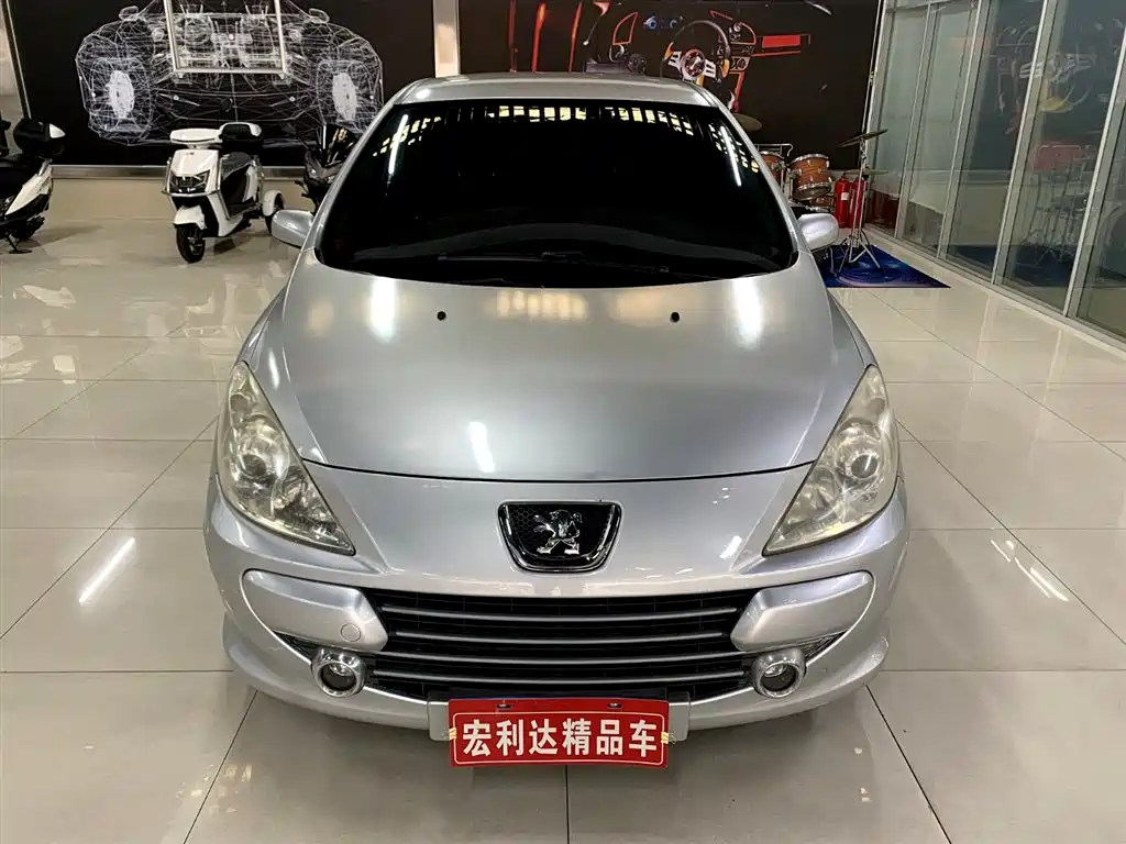 Peugeot 307 2010 Model Sedan 1.6L Automatic Comfort Edition