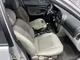 Photo 13 - Mitsubishi Lancer