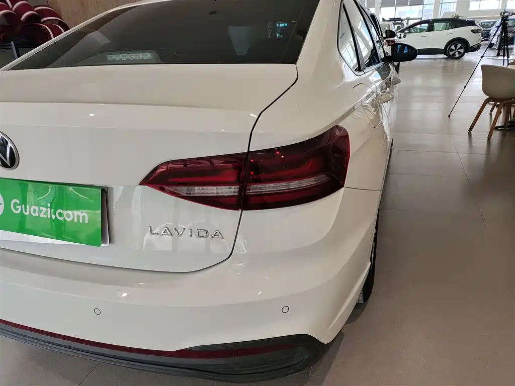Volkswagen Lavida 2024 Model 1.5L Automatic Delight Edition фото 24