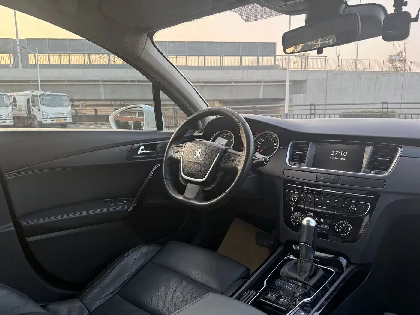 Peugeot 508 2016 1.6THP Automatic Smart Edition фото 18