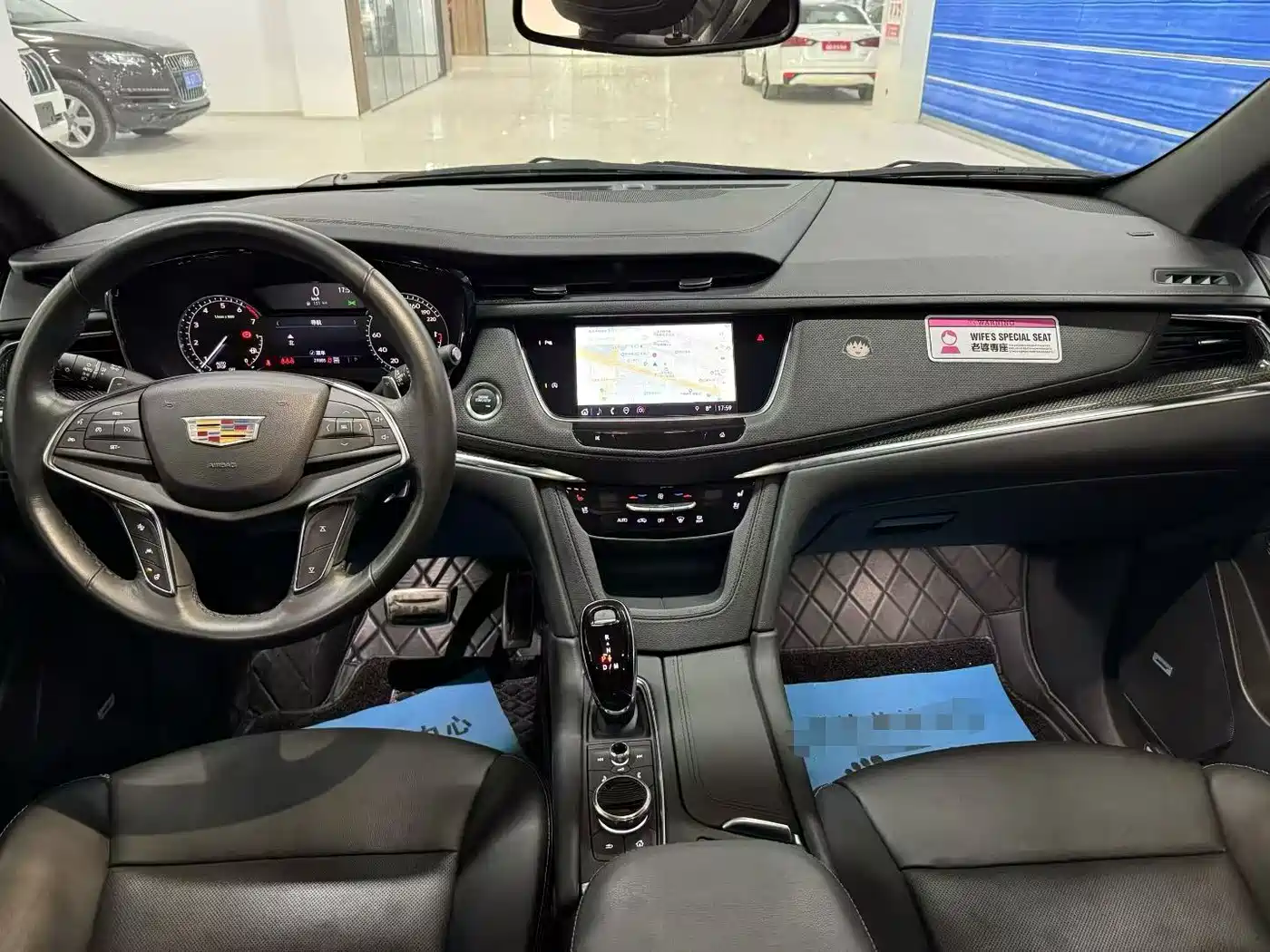 CADILLAC XT5