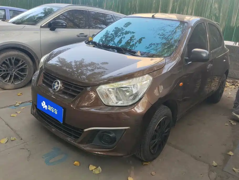 Venucia R30 2014 2014 1.2L Manual Comfort Edition