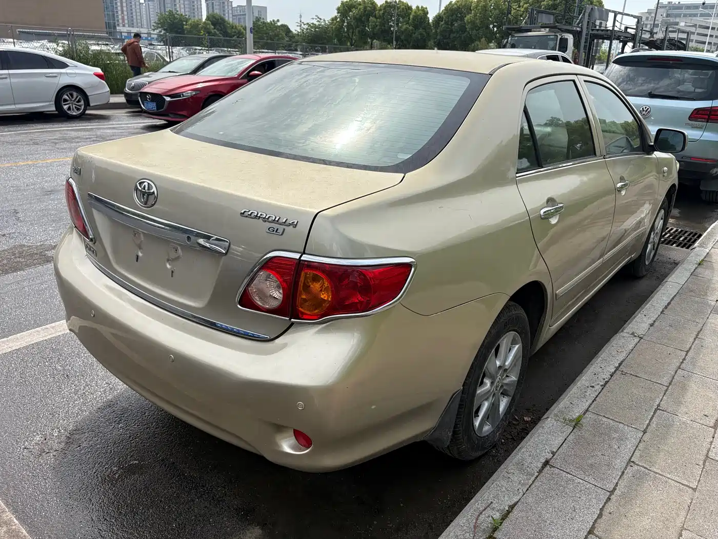 Toyota Corolla 2009 1.6L Automatic GL Sunroof Special Edition фото 11