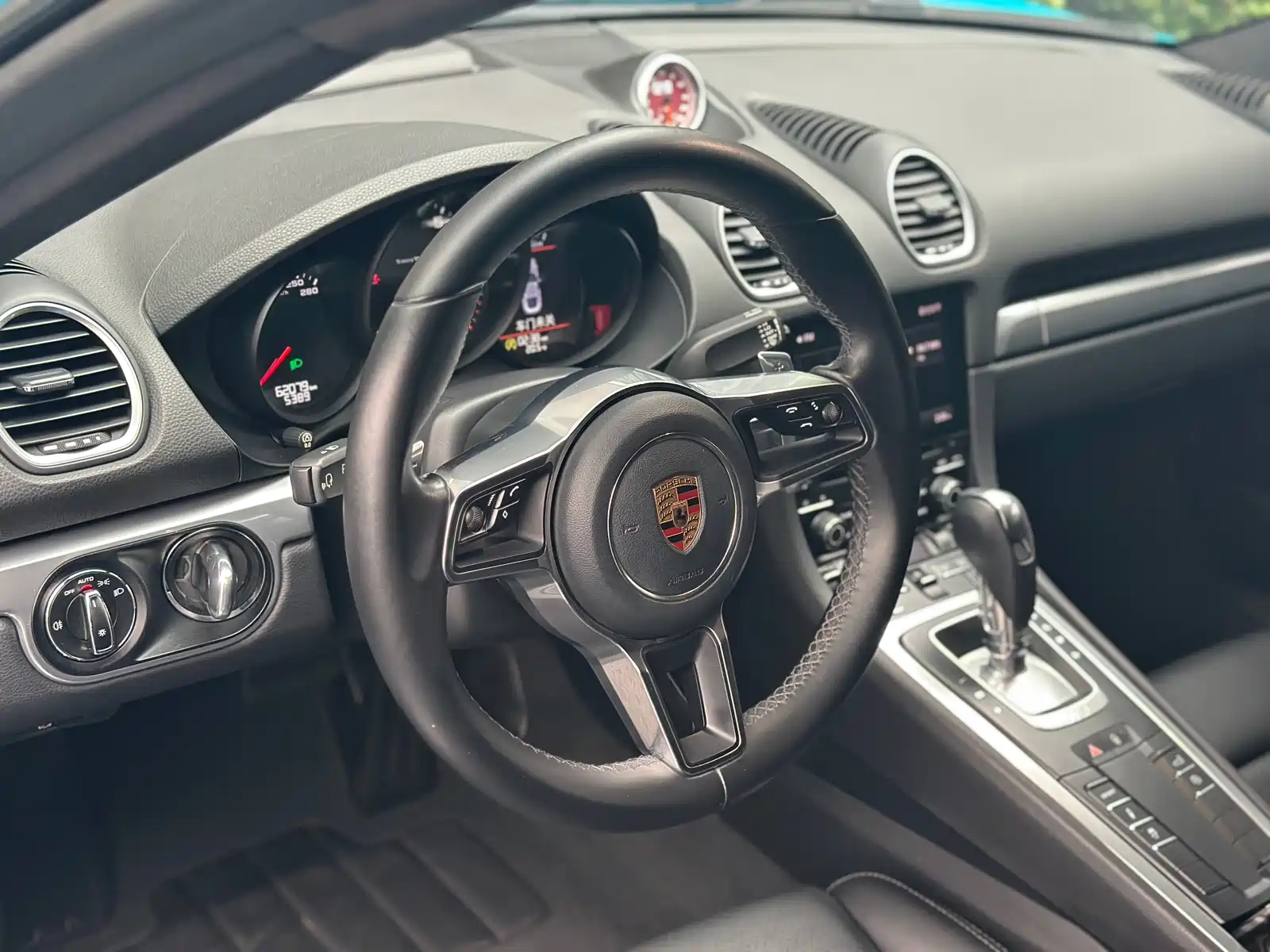 Фото 7 - Porsche 718