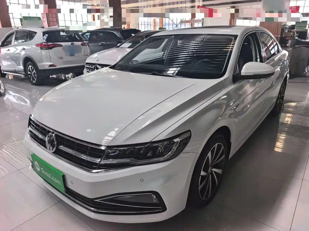 Фото 2 - Volkswagen Bora