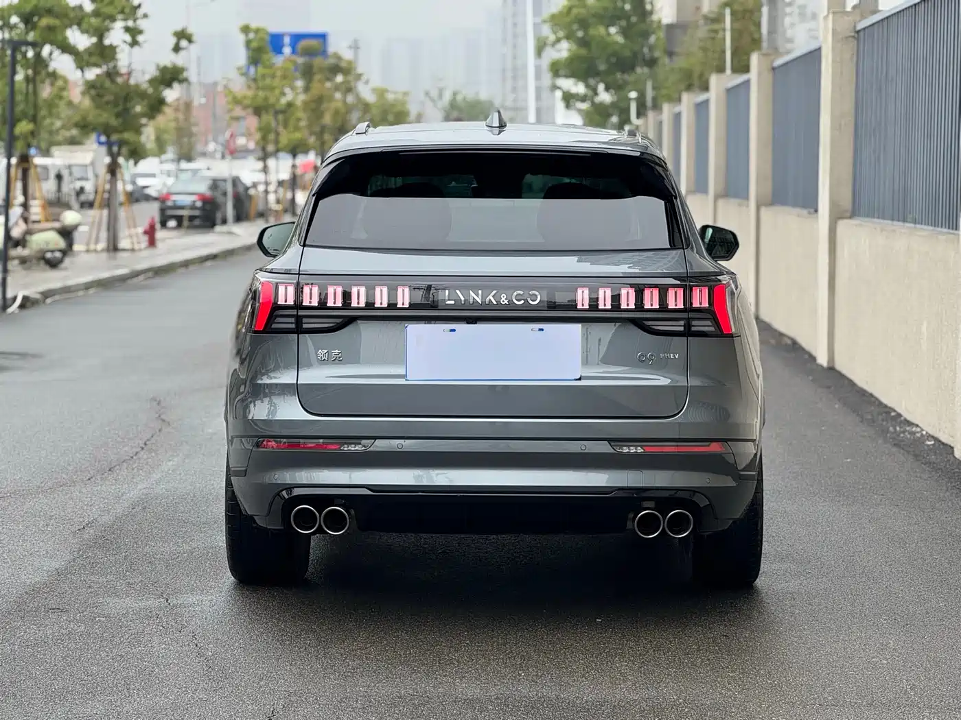 Lynk & Co 09 EM-P 2021 2.0T PHEV Halo 6-seater фото 9