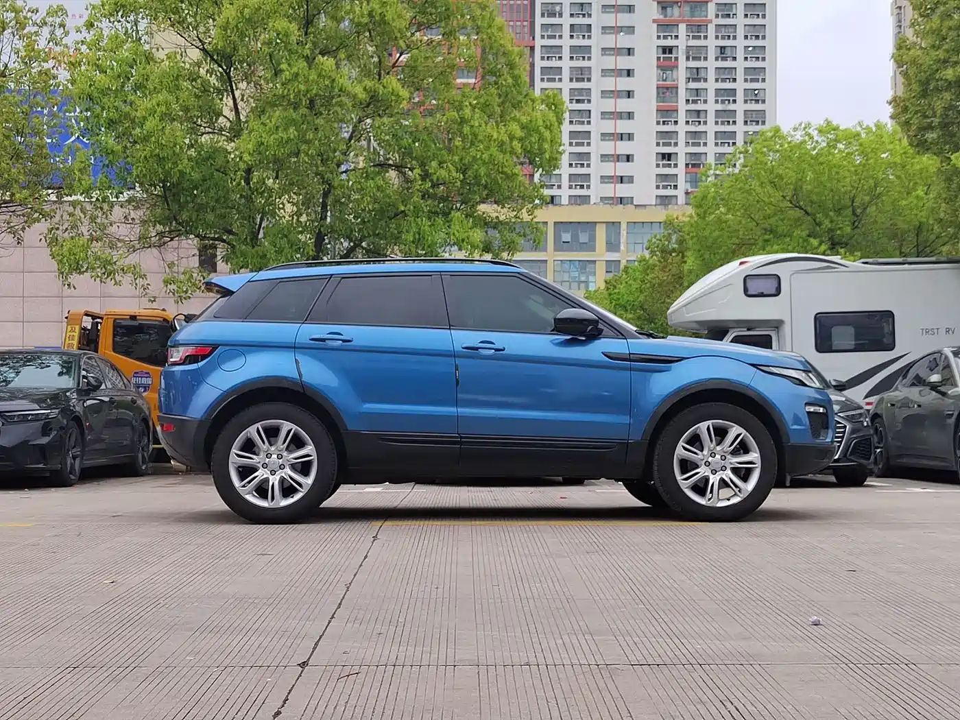 Land Rover Range Rover Evoque 2016 2.0T SE PLUS ZhiXiang фото 9