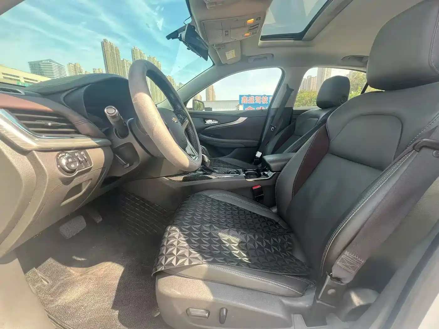 Chevrolet Malibu 2018 530T Automatic Luxury Edition фото 4
