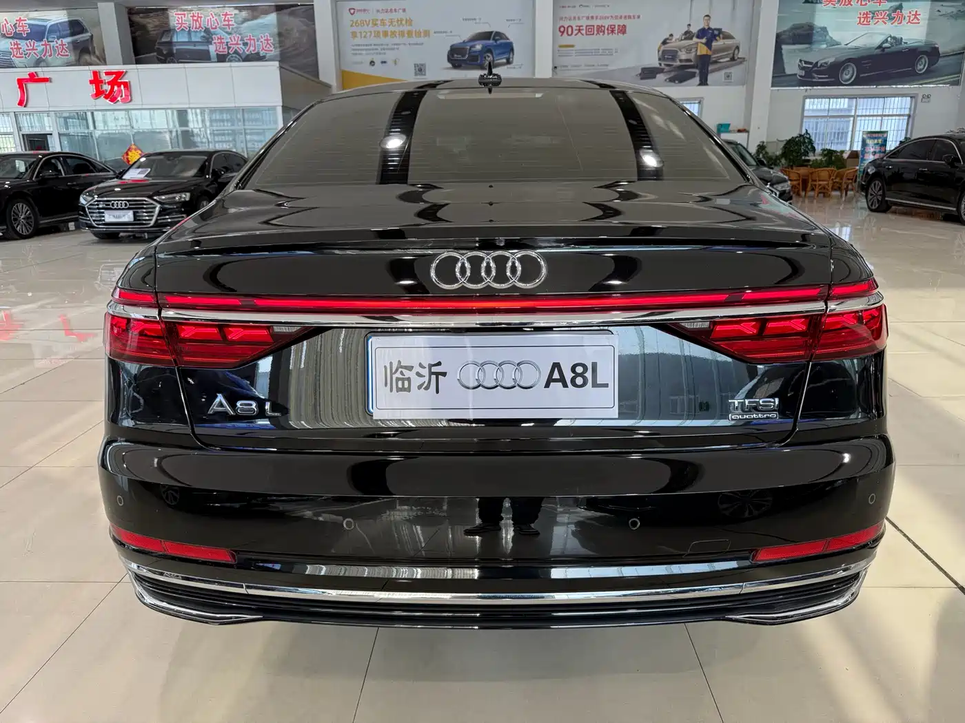 Audi A8 2024 Model A8L 45 TFSI quattro Luxury фото 4