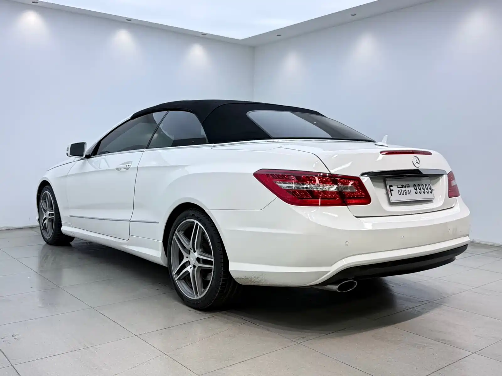 Фото 6 - Mercedes-Benz E-Class (Import)