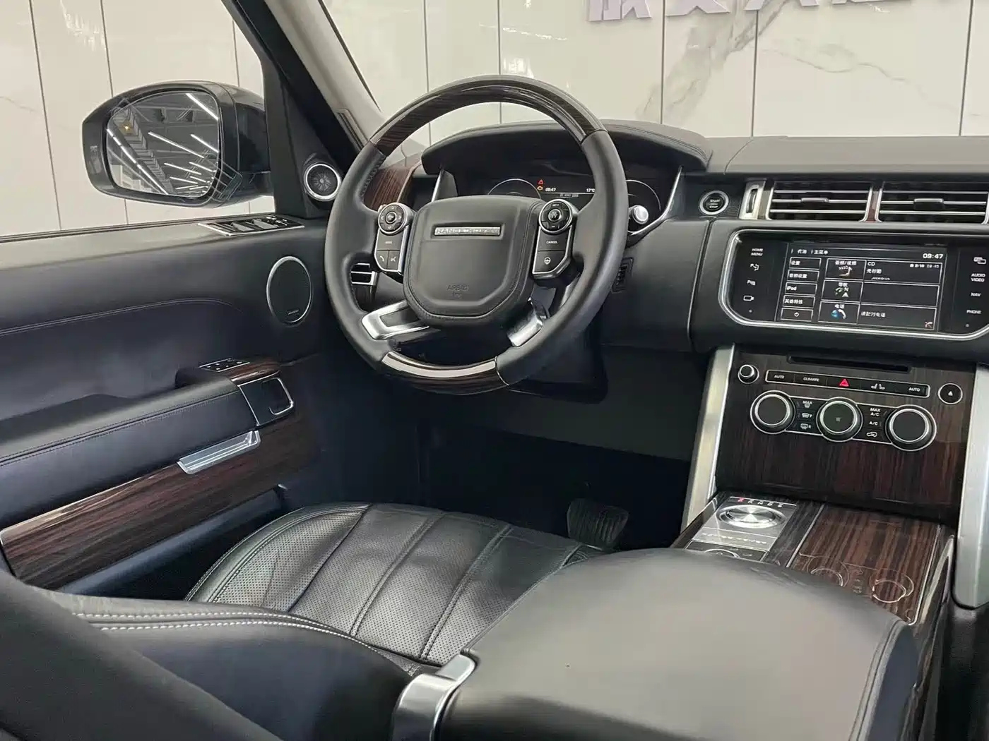 Land Rover Range Rover 2014 3.0 SC V6 Vogue фото 20