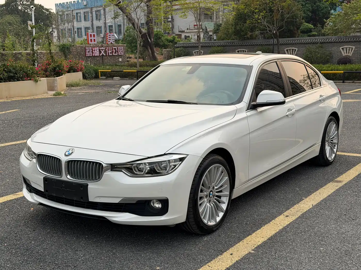 BMW 3 Series 2018 320Li xDrive Fashion Style
