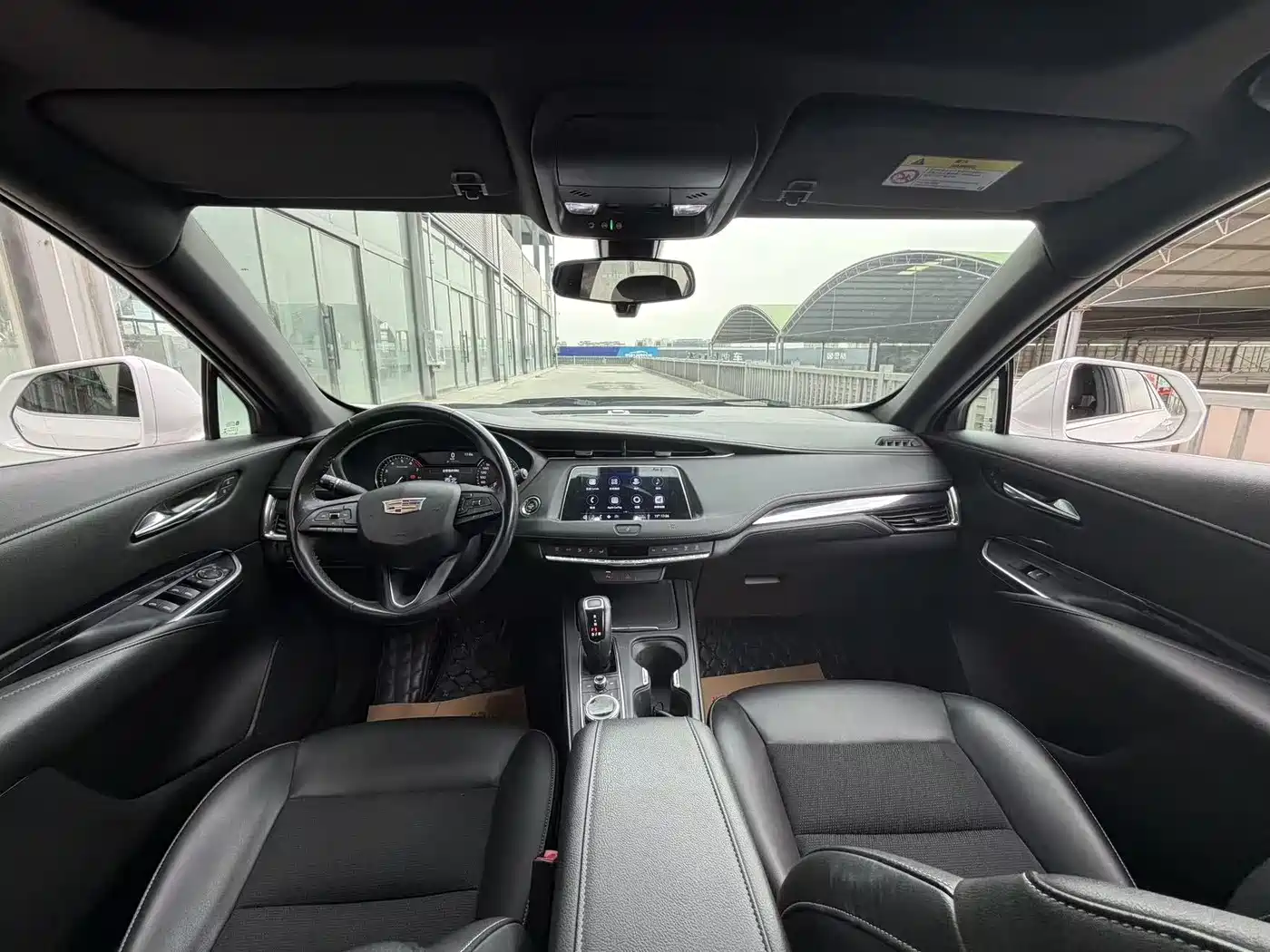 Cadillac XT4 2018 Model 28T 2WD Technology фото 8