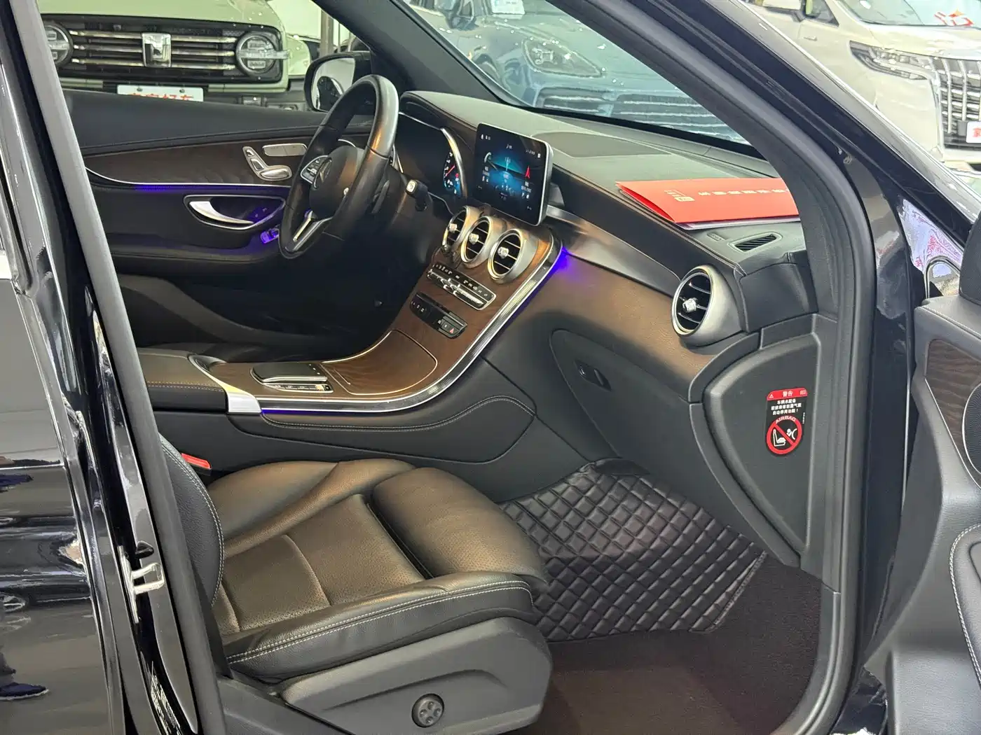 Mercedes-Benz GLC 2020 GLC 260 L 4MATIC Luxury фото 17