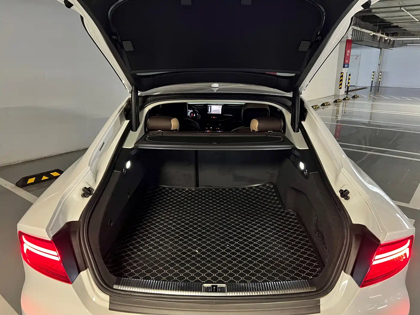 Photo 14 - Audi A7