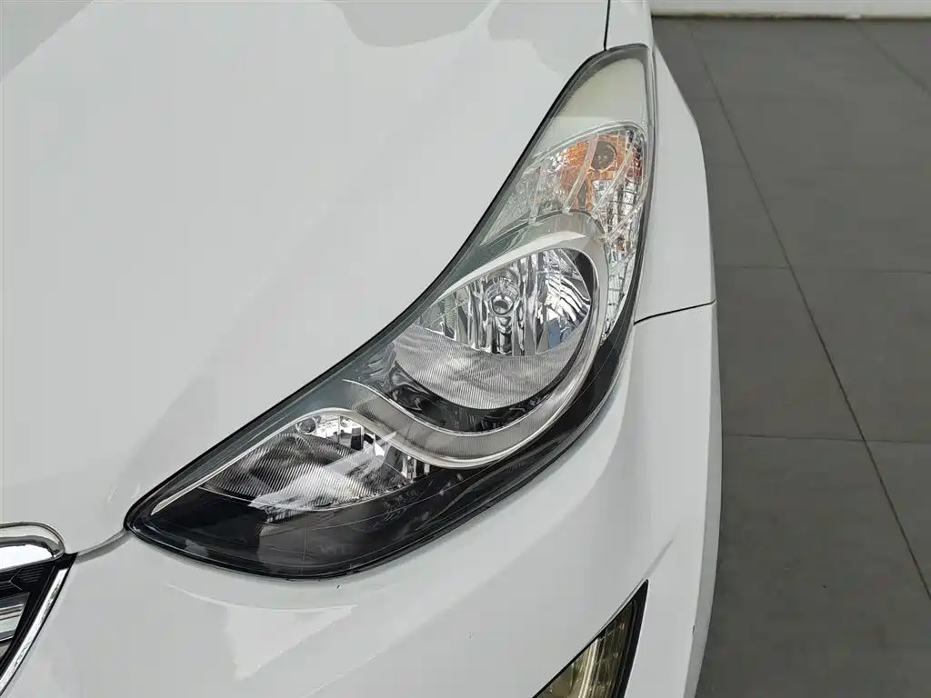 Hyundai Langdong 2015 1.6L Auto Exclusive фото 7