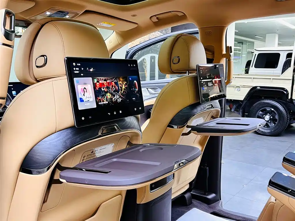 Denza D9 2025 DM-i Smart Drive Edition 1020 AWD Prestige фото 16