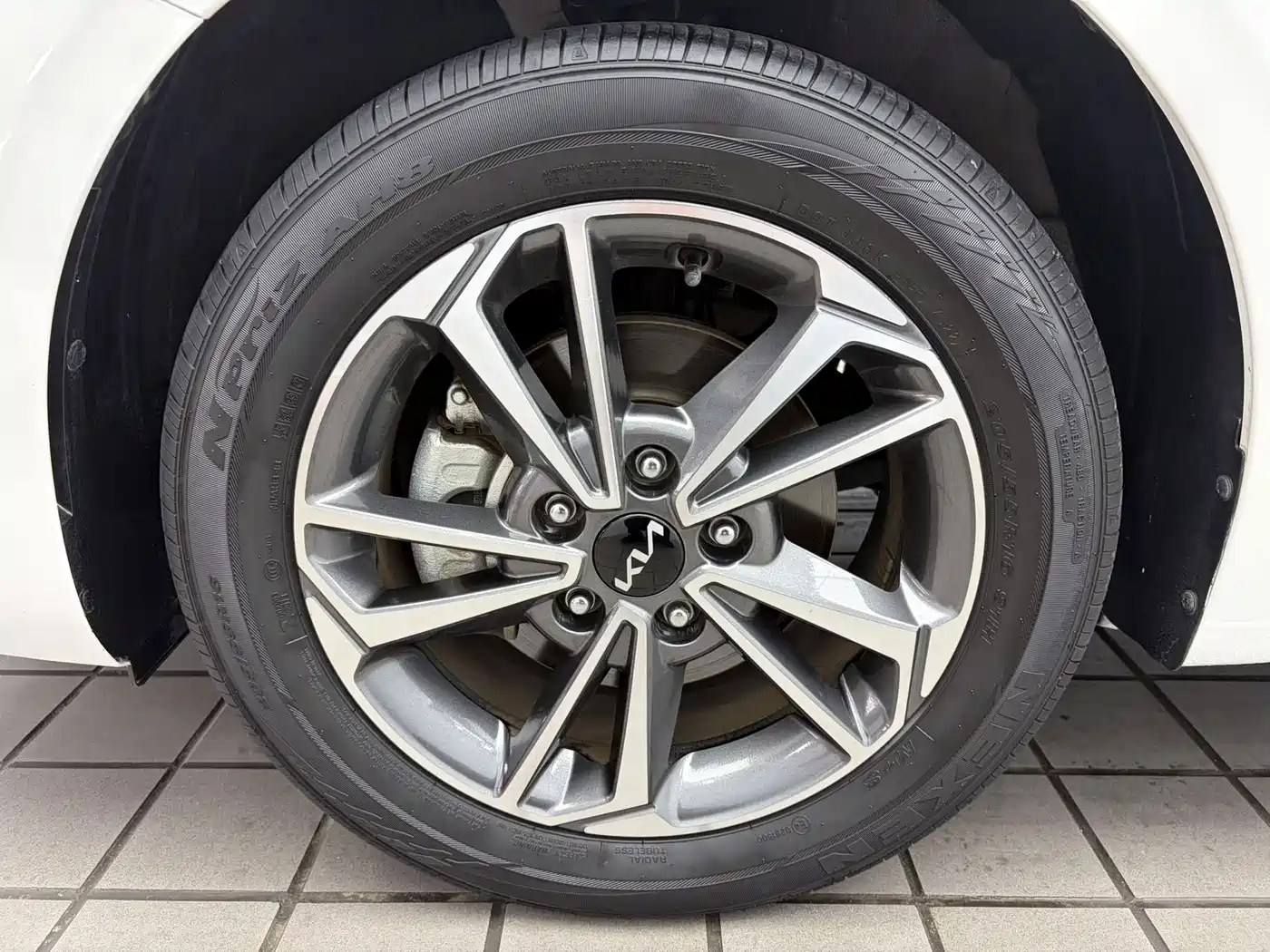 Kia K3 2023 2023 Model 1.5L CVT Luxury Edition