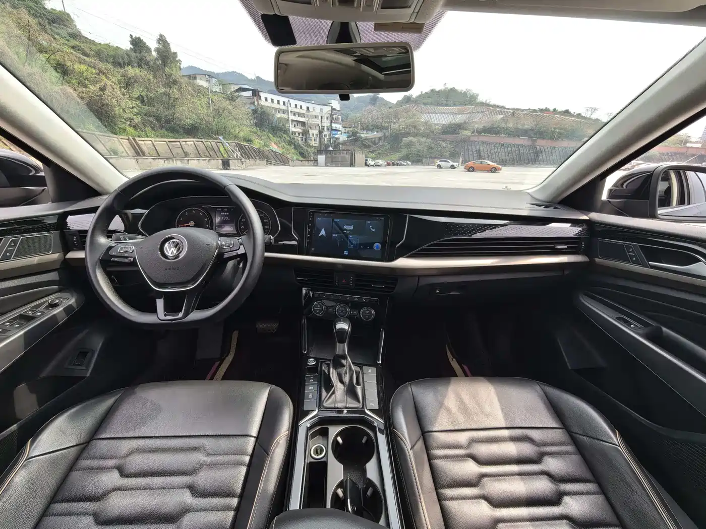 Volkswagen Passat 2019 330TSI Elite Version China VI фото 7
