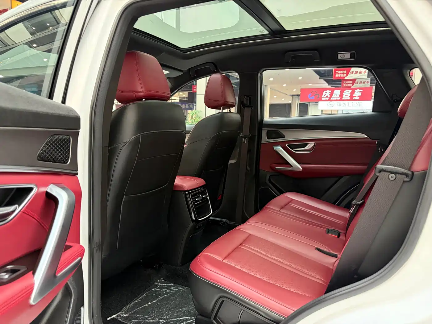Jetour X70 PLUS 2026 2025 Champion Edition 1.5T DCT Champion MAX+ 7-seater