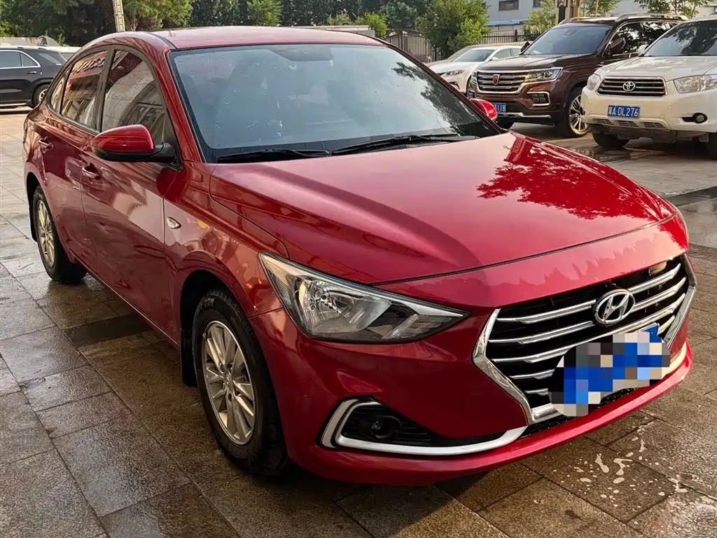 Hyundai Elantra 2018 1.6L Auto Joy GL (China V) фото 3