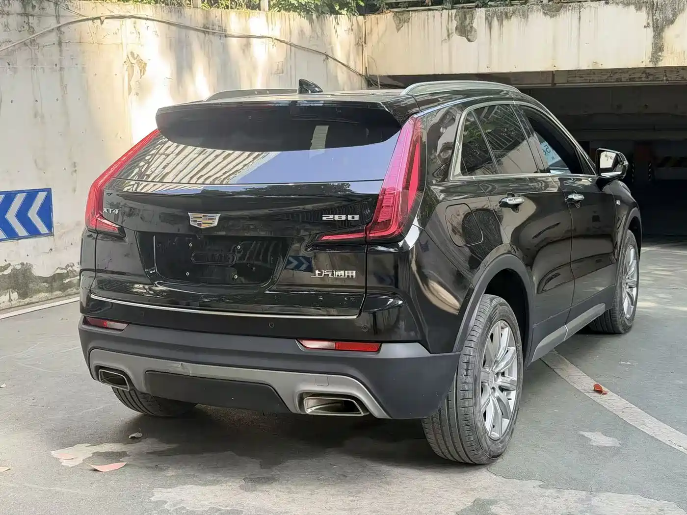 Cadillac XT4 2018 28T FWD Leading Edition фото 6