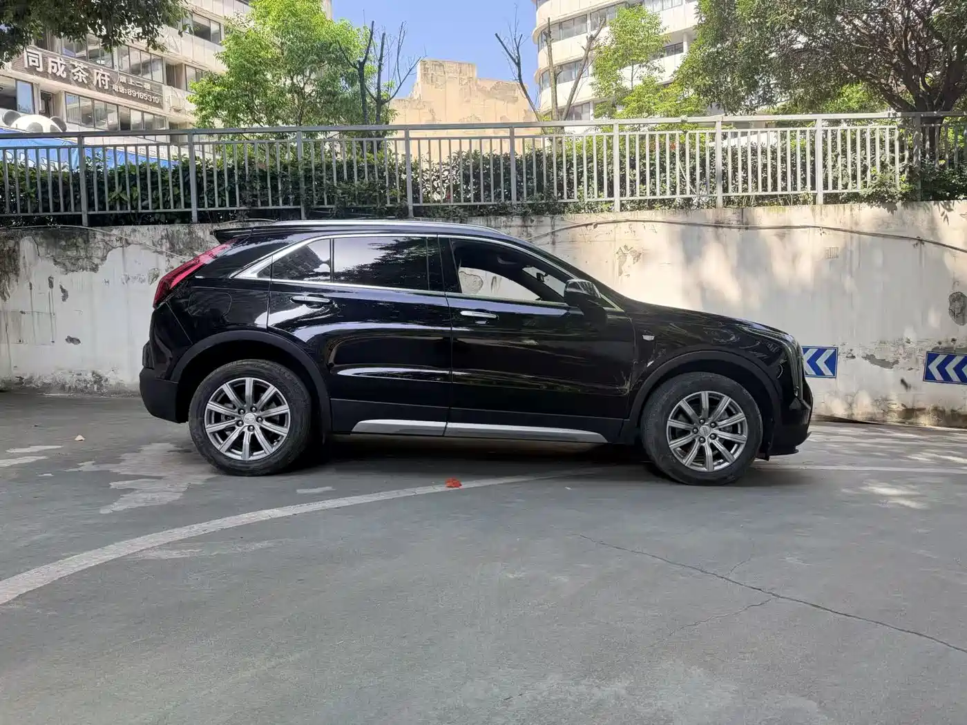 Cadillac XT4 2018 28T FWD Leading Edition фото 9