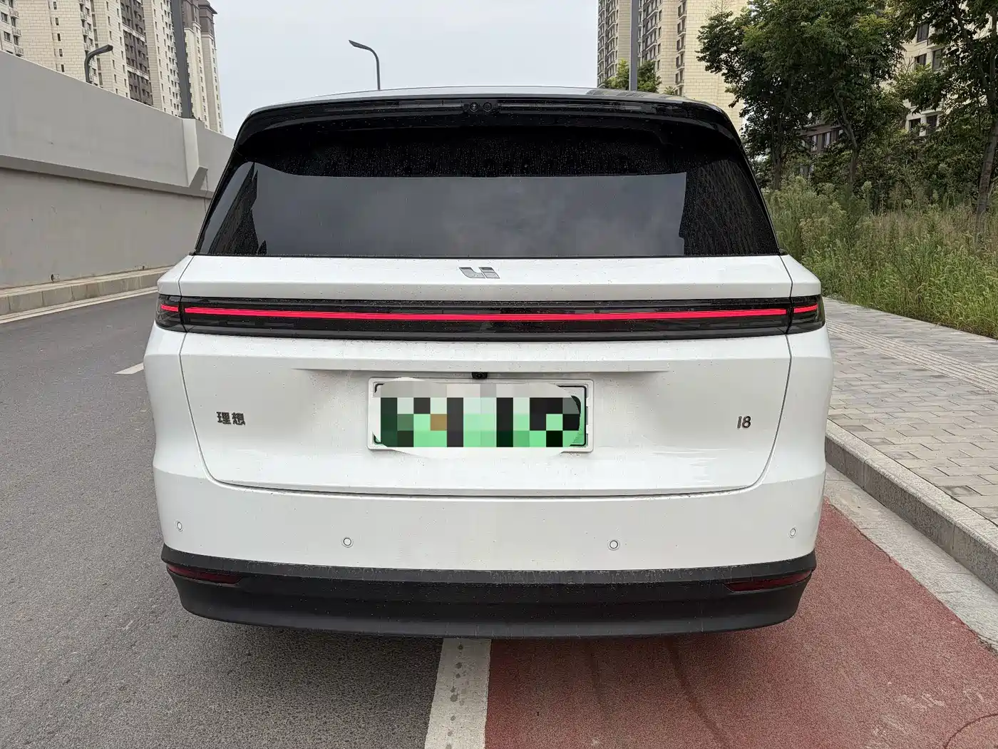 Li Auto Li i8 2025 2025 Standard Edition