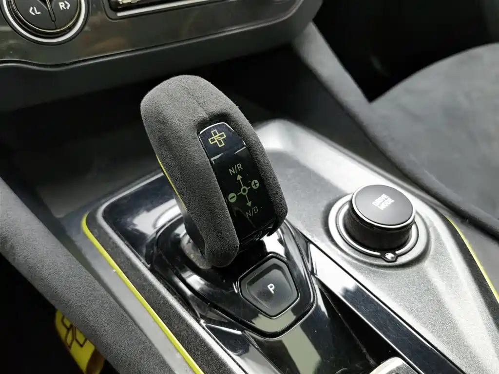 Lynk & Co 03 2019 03+ 2.0TD Automatic Wind Control Edition фото 13