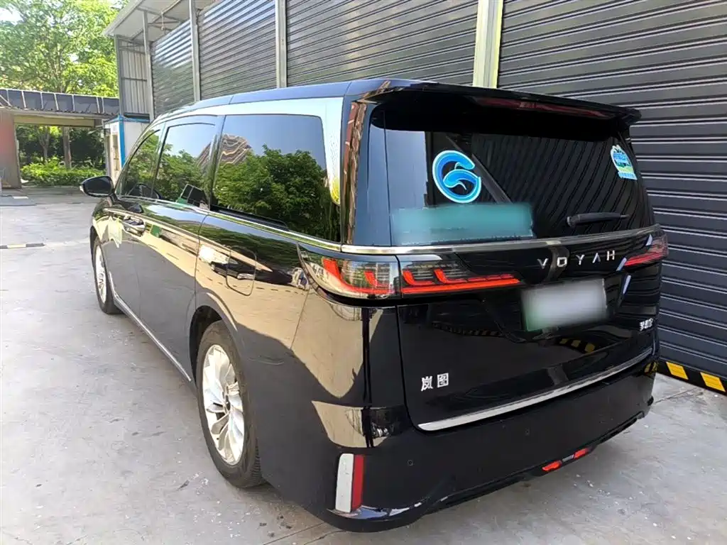 Voyah Auto Voyah Dreamer 2024 PHEV Ultra Long Range Premium Edition фото 22