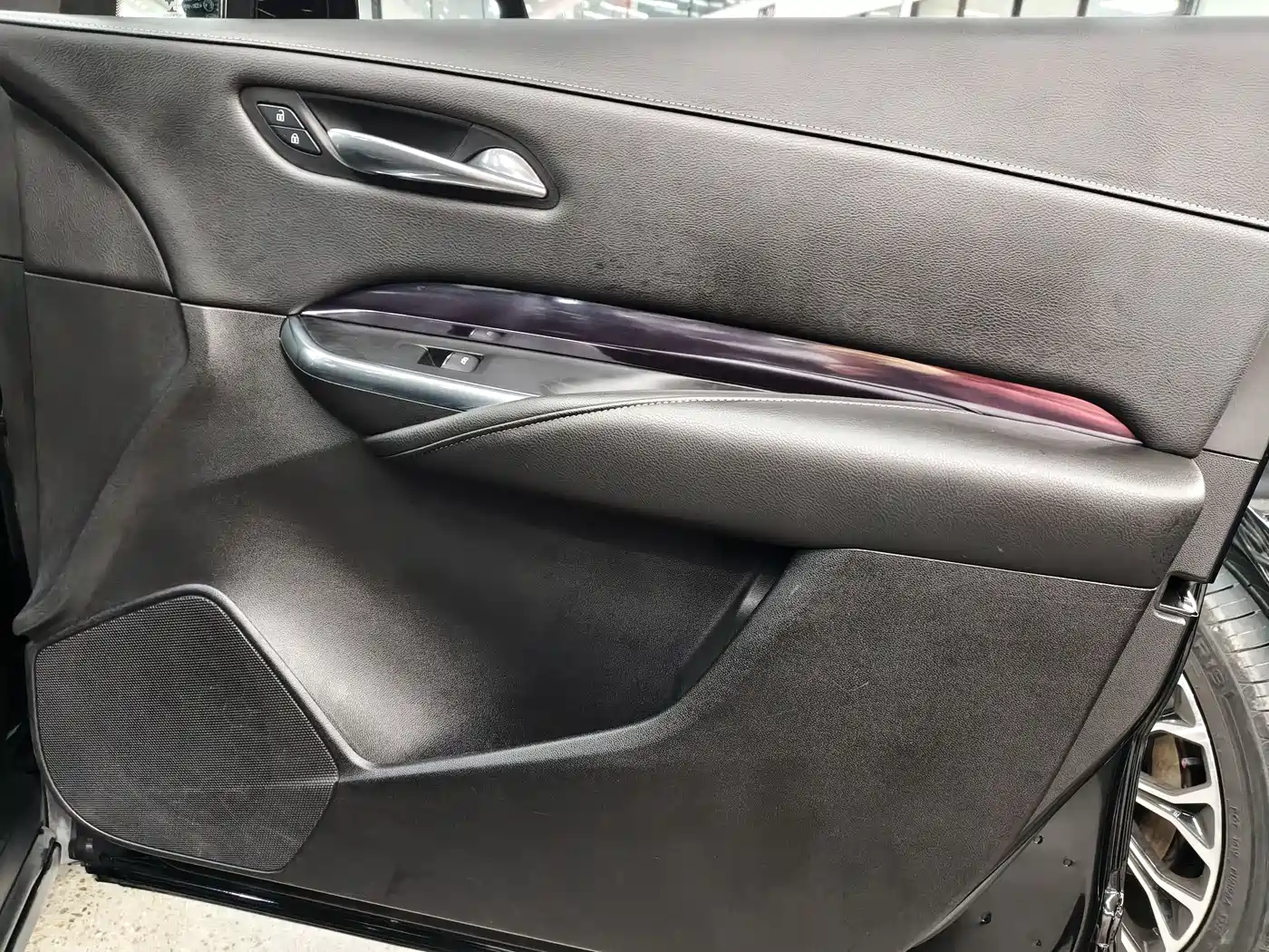 Cadillac XT4 2020 28T 2WD Technology фото 16
