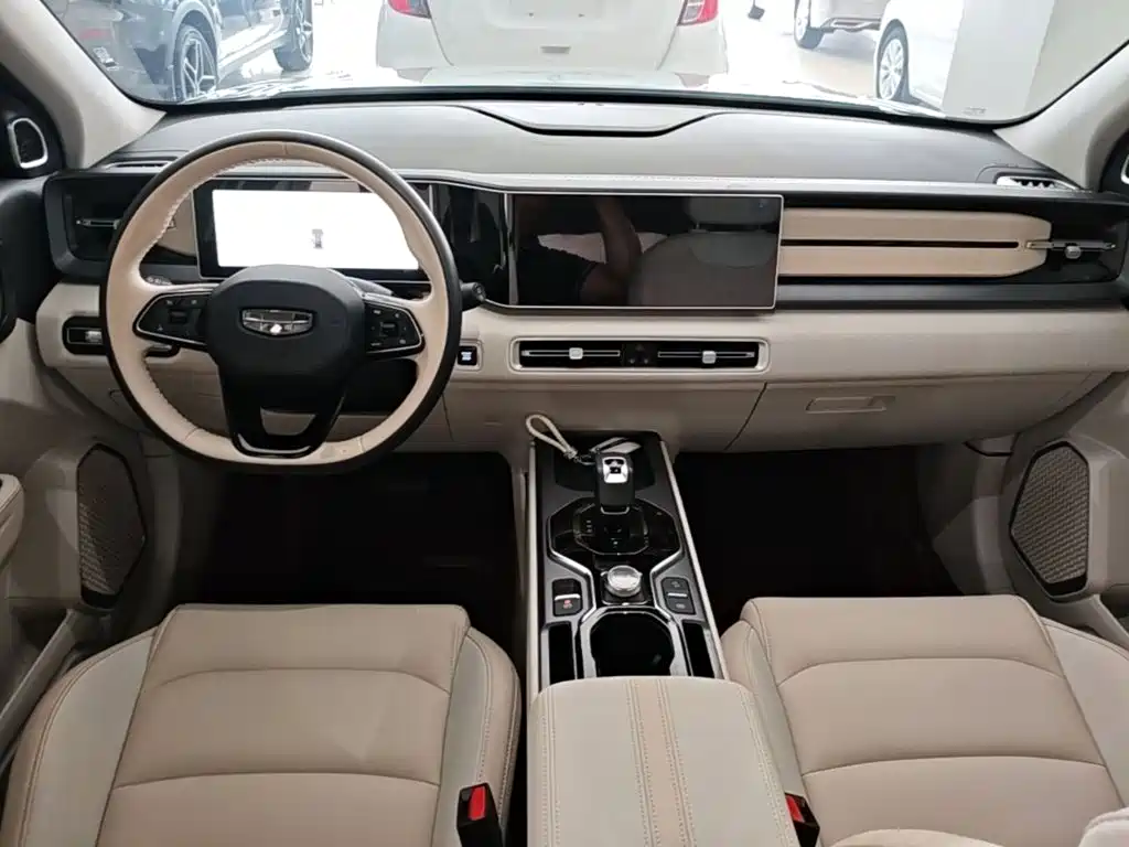 Geely ICON 2023 2023 Model 1.5TD Chocolate Deluxe Edition